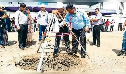 Tacna: Alcalde responde a sus detractores criticando a anterior gestión de Albarracín