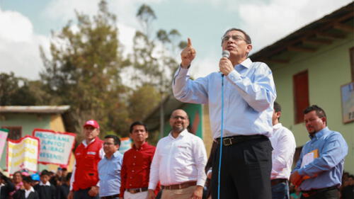 Vizcarra: "La corrupción se agarra con uñas y dientes del Estado" Vizcarra: "La corrupción se agarra con uñas y dientes del Estado"