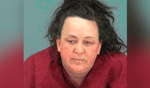 Muere “YouTuber” acusada de maltratar a sus siete hijos adoptivos Muere “YouTuber” acusada de maltratar a sus siete hijos adoptivos