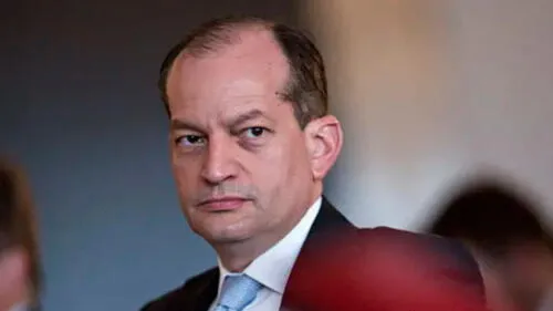 Alex acosta. Foto: Bloomberg.