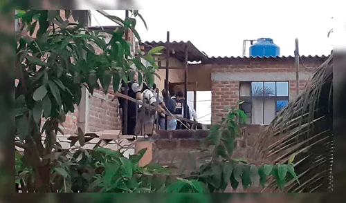 Momentos de la intervención a los dos agentes policiales.