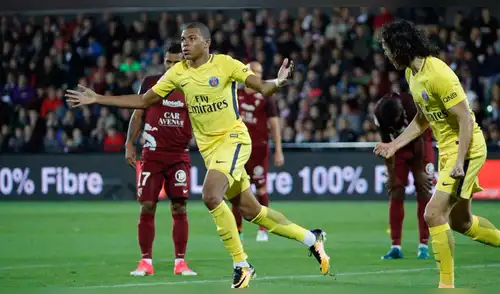PSG goleó 5-1 al Metz y se mantiene en lo más alto de la Ligue 1 [VIDEO]