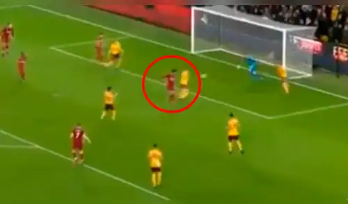 Liverpool vs Wolves: Mohamed Salah empalmó en primera y rompe la paridad [VIDEO]