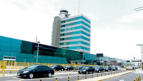 Indecopi supervisará que aerolíneas low cost cumplan con las promociones a los clientes
