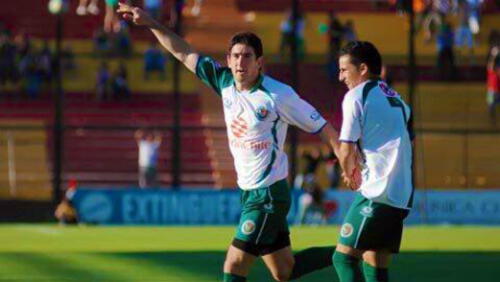 Pereira, el refuerzo de Carlos Stein jugó en el fútbol de Chile.