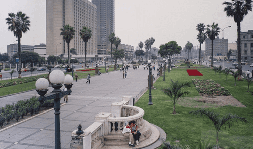 Monumentos de plaza de Paseo de los Héroes Navales fueron destruidos. Foto: Difusión Monumentos de plaza de Paseo de los Héroes Navales fueron destruidos. Foto: Difusión