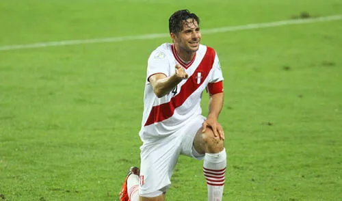 A favor y en contra de una posible convocatoria de Claudio Pizarro