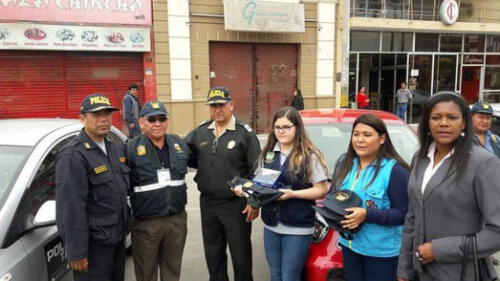 Capacitan a taxistas para fortalecer programa de seguridad en Chincha Alta