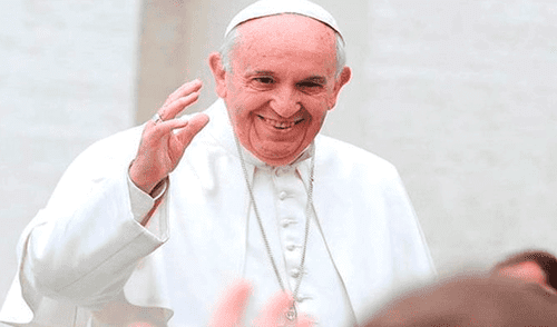 ¿Por qué el papa Francisco siempre viste de blanco? 