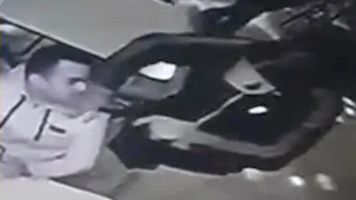 El material audiovisual fue entregado a la Policía y servirá para identificar a los hampones.