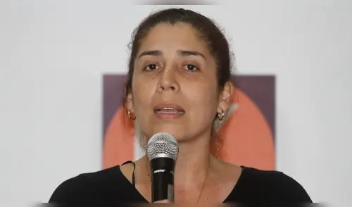 Letona se va de la bancada de Fuerza Popular, que se queda con 60 congresistas Letona se va de la bancada de Fuerza Popular, que se queda con 60 congresistas