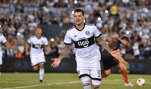 Olimpia vs Cerro Porteño: Willy Mendieta colocó el 1-1 con soberbio tiro libre [VIDEO]