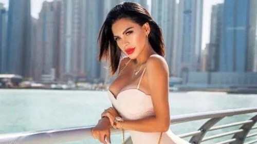 Stephanie Valenzuela dedicó sexys pasos de baile por aniversario de Arequipa [VIDEO]