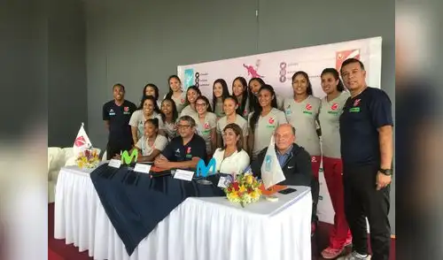 Selección de vóley lista para Clasificatorio