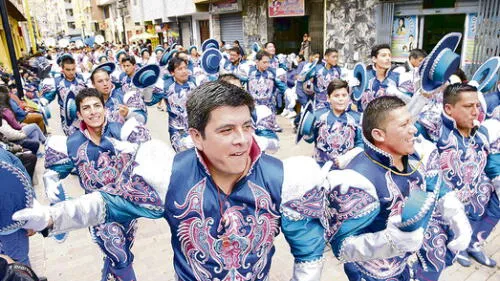 Puno: Cuestionan lanzamiento de fiesta de la Virgen de la Candelaria en Lima