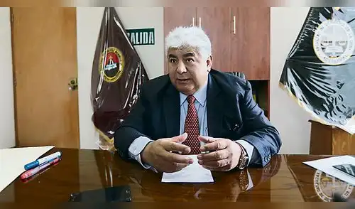 Participación de UNSA en examen de JNJ enfrenta a rector y decano de facultad en Arequipa