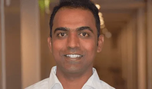 ‘Mejor maestro del mundo’ 2020 dona la mitad de su premio a los otros finalistas