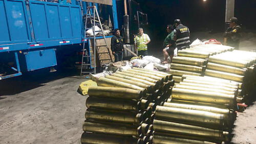 diligencia. Policía y Aduanas detectaron carga en Vila Vila.