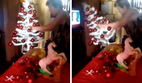 Facebook viral: abuela pierde la paciencia al no poder acomodar el árbol de Navidad y lo destruye [VIDEO] 