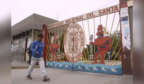 Universidad Nacional del Santa obtiene el licenciamiento de Sunedu Universidad Nacional del Santa obtiene el licenciamiento de Sunedu