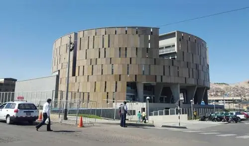 Tres candidatos a la región Moquegua podrían ser excluidos de elecciones Tres candidatos a la región Moquegua podrían ser excluidos de elecciones