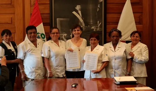 Personal Técnico y Auxiliar de Salud levantan huelga tras acuerdo con ministra Pessah