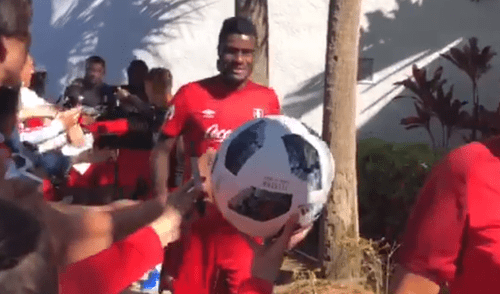 En Facebook, niño le pidió autógrafo a Christian Ramos y se llevó gran sorpresa [VIDEO]