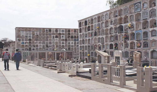 los adultos mayores de 65 años y los niños menores de 14 no podrán ingresar.