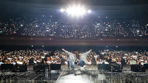 Foto final del fanmeeting Happy Day de Lee Hangul y Nam Dohyon Foto final del fanmeeting Happy Day de Lee Hangul y Nam Dohyon