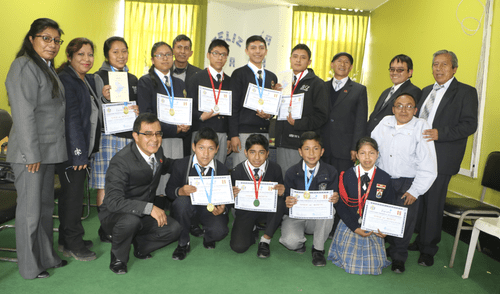Otorgan becas a ganadores de concurso de matemáticas en San Jerónimo