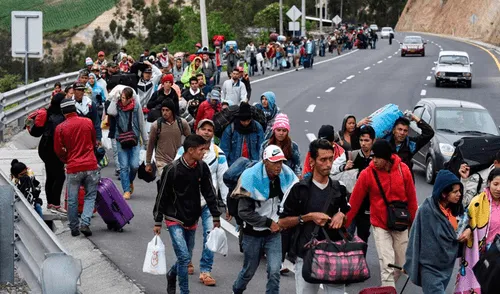 Ecuador propone reunión de cancilleres para tratar migración venezolana