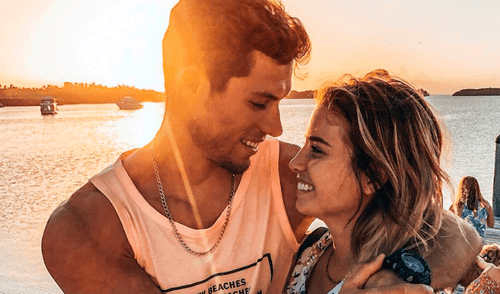 Flavia Laos y Patricio Parodi celebran 6 meses de relación con románticas imágenes
