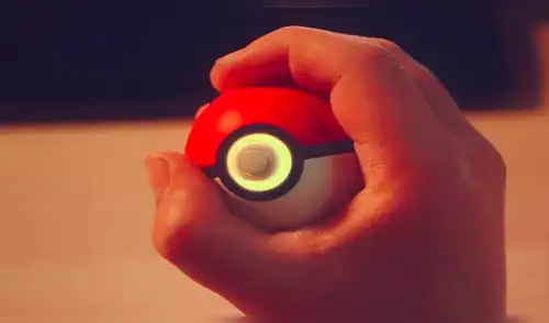 Poké Ball Plus, el nuevo gadget de Nintendo que te volverá Ash Ketchum