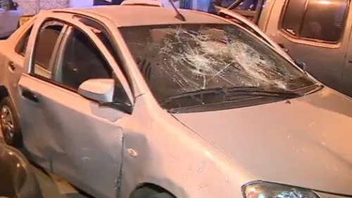 San Luis: Cinco sujetos desfiguran a taxista por aplicativo y destruyen su auto San Luis: Cinco sujetos desfiguran a taxista por aplicativo y destruyen su auto