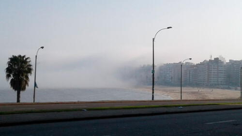 Duante ese martes se produjo una tensa nuve de humo porducto de los incedios forestales en la Amazonía. Foto: Twitter.