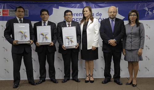 Sineace entrega reconocimiento a carreras acreditadas de Universidad Continental Sineace entrega reconocimiento a carreras acreditadas de Universidad Continental