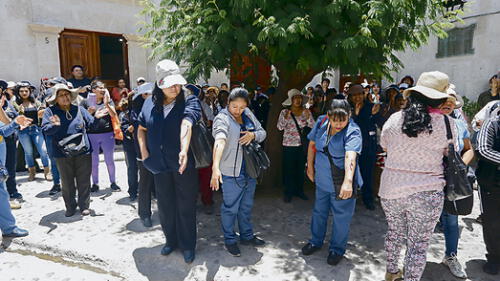 medida. Trabajadores de Fenutssa se desangraron. medida. Trabajadores de Fenutssa se desangraron.