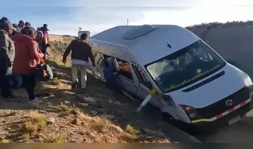 Choque entre minivan y trailer deja cuatro muertos y varios heridos en Arequipa [VIDEO]