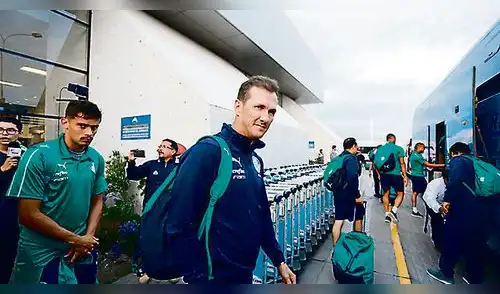 Jugadores de Palmeiras vinieron a clasificarse ante Melgar