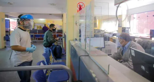 Desde esta martes habrá nueve ventanillas para la atención de usuarios. Foto: Gobierno Regional de Arequipa. Desde esta martes habrá nueve ventanillas para la atención de usuarios. Foto: Gobierno Regional de Arequipa.