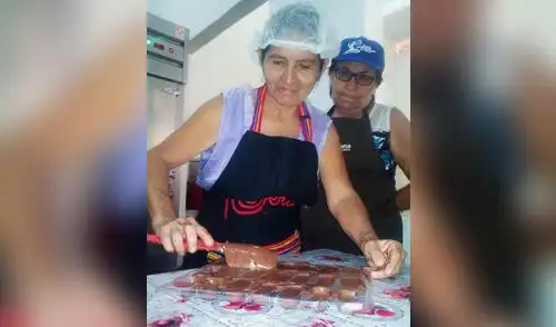 Mujeres lideran empresas de chocolates en la región San Martín Mujeres lideran empresas de chocolates en la región San Martín