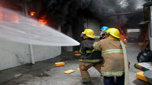 Los Bomberos de Rancagua salvaron a tres personas. Foto: difusión Los Bomberos de Rancagua salvaron a tres personas
