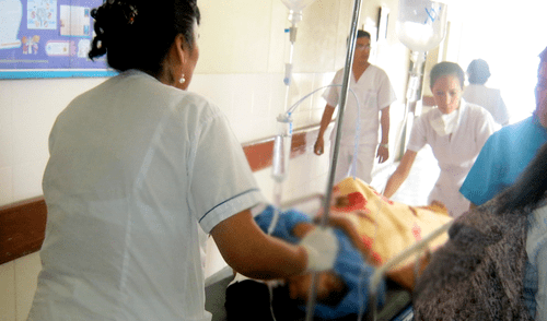 Ambos heridos fueron atendidos en el Hospital Santa Rosa.