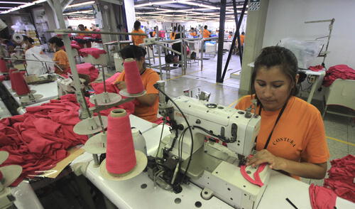 Perú sube al puesto 54 en ranking de competitividad