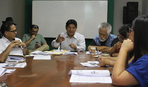 Organizaciones indígenas piden vacancia presidencial y reforma de la constitución