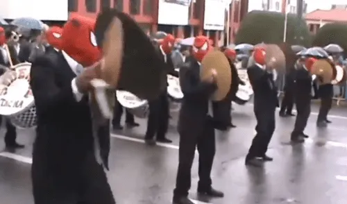 Facebook: banda peruana sorprende al entonar "El Sorprendente Hombre Araña" y arrasa en las redes