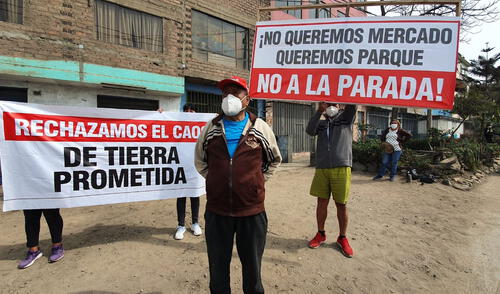 Ciudadanía se mostró en oposición a Muñoz. Foto: María Ponce / URPI-GLR Ciudadanía se mostró en oposición a Muñoz. Foto: María Ponce / URPI-GLR