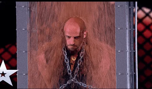 YouTube viral: Ilusionista aterroriza a los asistentes del 'Britain's Got Talent' con peligroso truco [VIDEO]