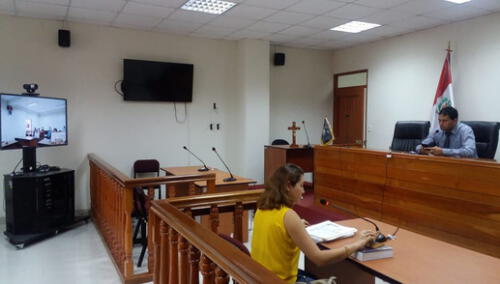 Mujer que abandonó a sus 5 hijo fue sentenciada por incumplir pago de alimentos Mujer que abandonó a sus 5 hijo fue sentenciada por incumplir pago de alimentos