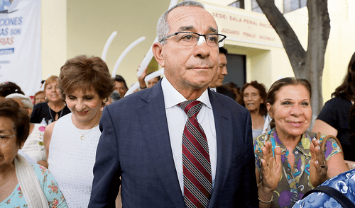 Alcalde Marco Álvarez ayudó a juez Hinostroza con deuda municipal Alcalde Marco Álvarez ayudó a juez Hinostroza con deuda municipal